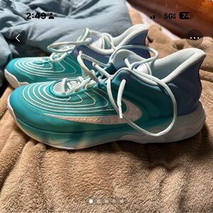 Nike Athletic Shoes lGiannis Immortality 4